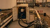 Vue 2 — Station de filtration de précision sur châssis conteneur JY-Q325